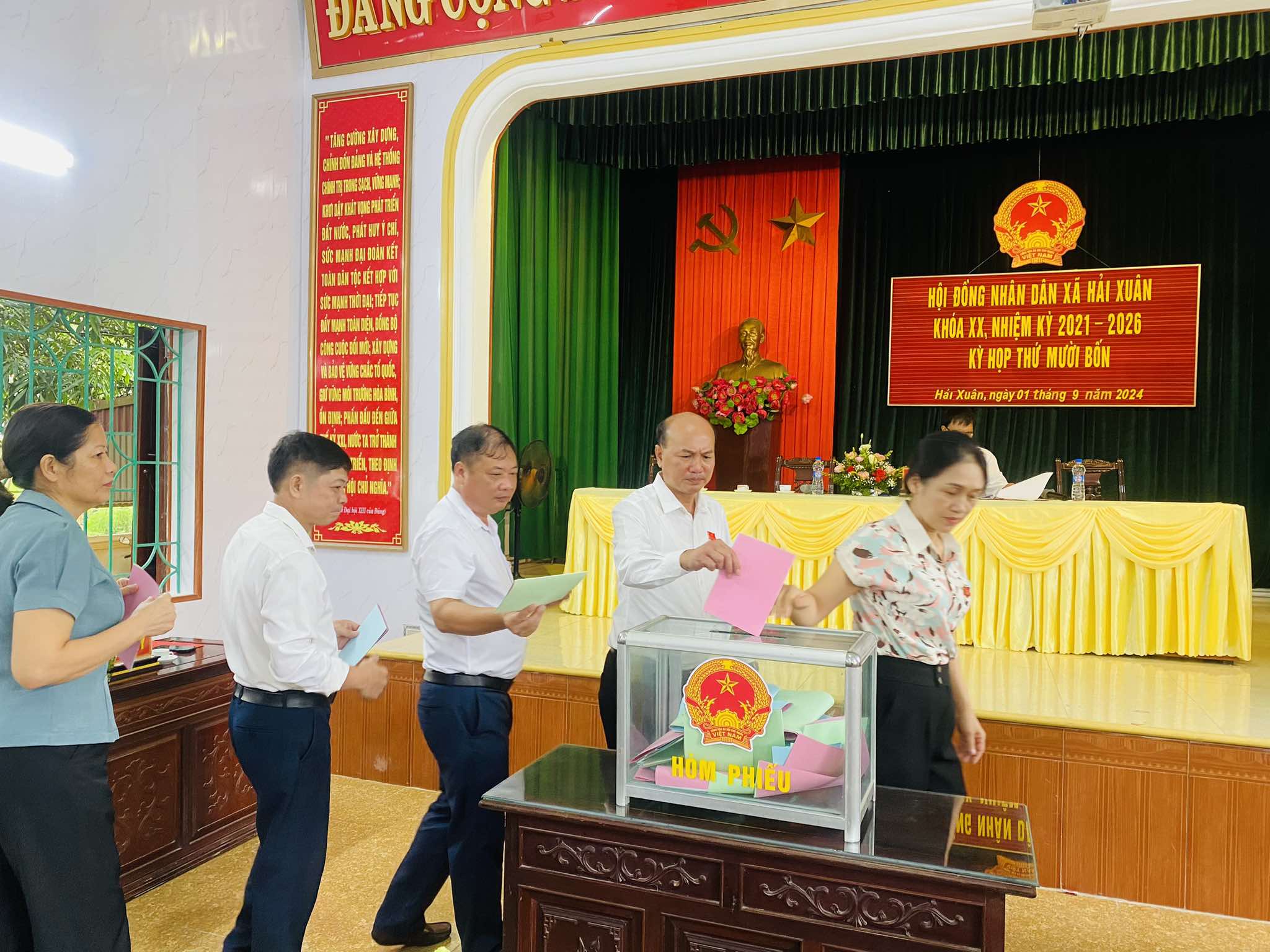 anh tin bai